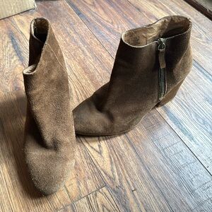 Zara Basics brown suede booties 39/W8